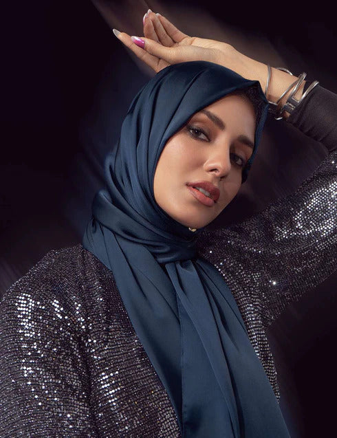 Stain Silk Hijab/Stoler - Navy